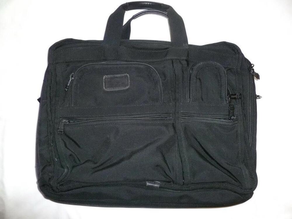 VINTAGE TUMI USED BLACK LAPTOP/BUSINESS PORTFOLIO/BRIEFCASE/TRAVEL CARRY ON BAG